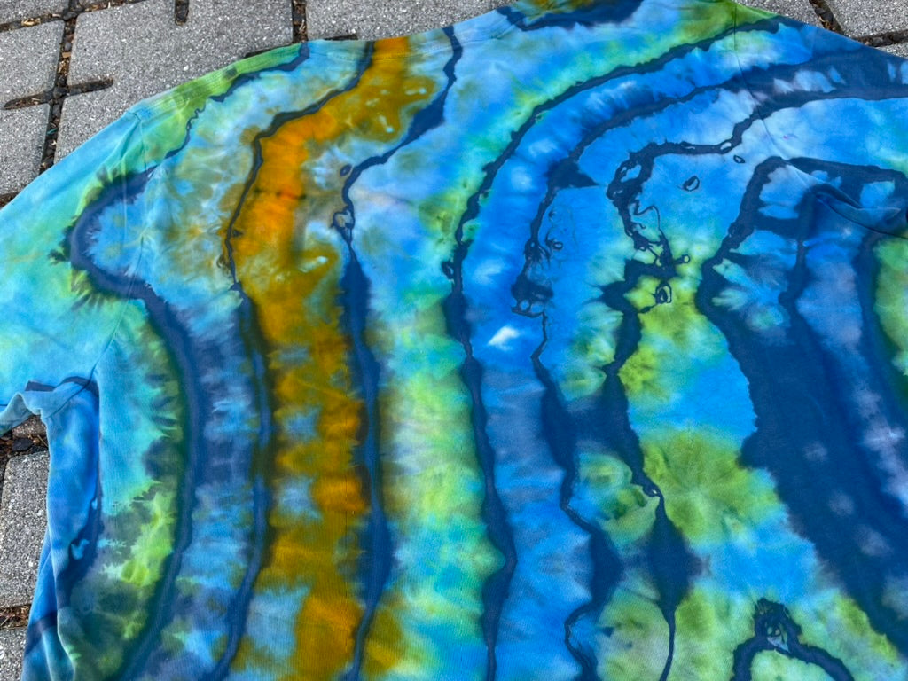 Tie Dye Blue/Green/Orange Geode Pocket Tee (Medium)